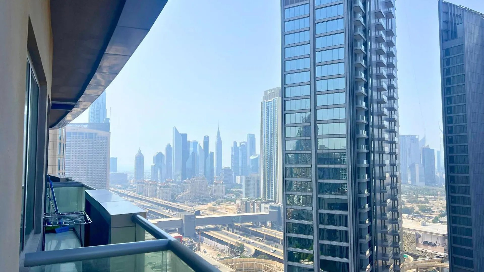Elegant 2-Bedroom, 2-Min Walk To Dubai Mall Apartament