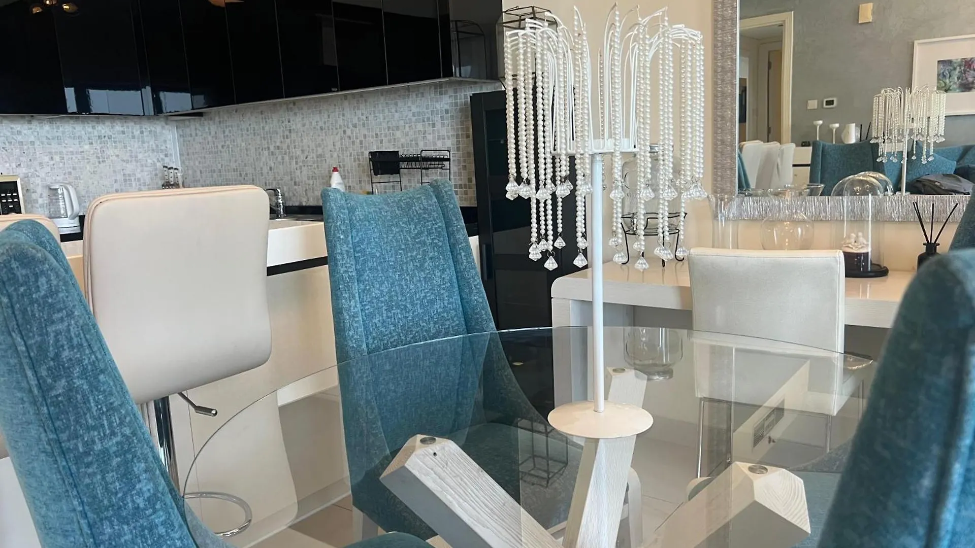 Elegant 2-Bedroom, 2-Min Walk To Dubai Mall