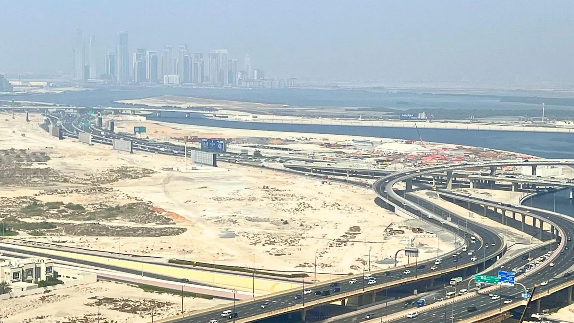 Elegant 2-Bedroom, 2-Min Walk To Dubai Mall 0*,  United Arab Emirates