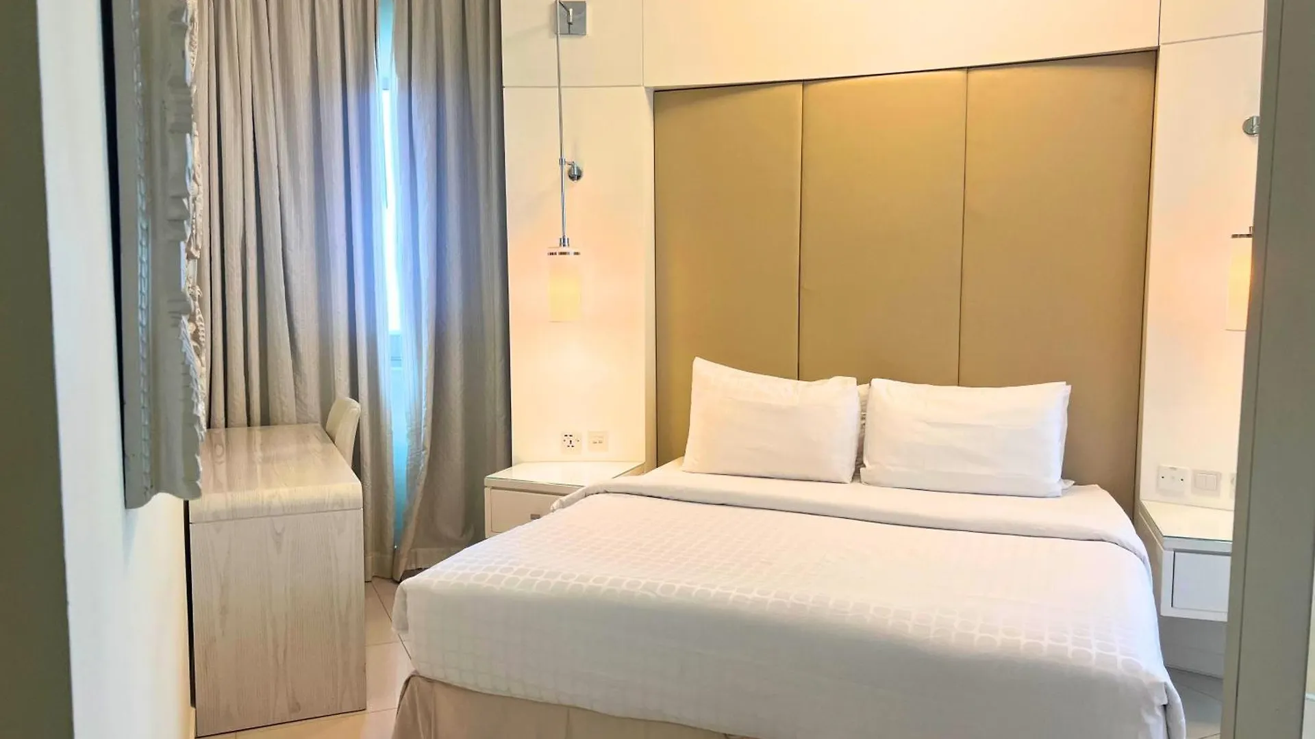 Elegant 2-Bedroom, 2-Min Walk To Dubai Mall United Arab Emirates