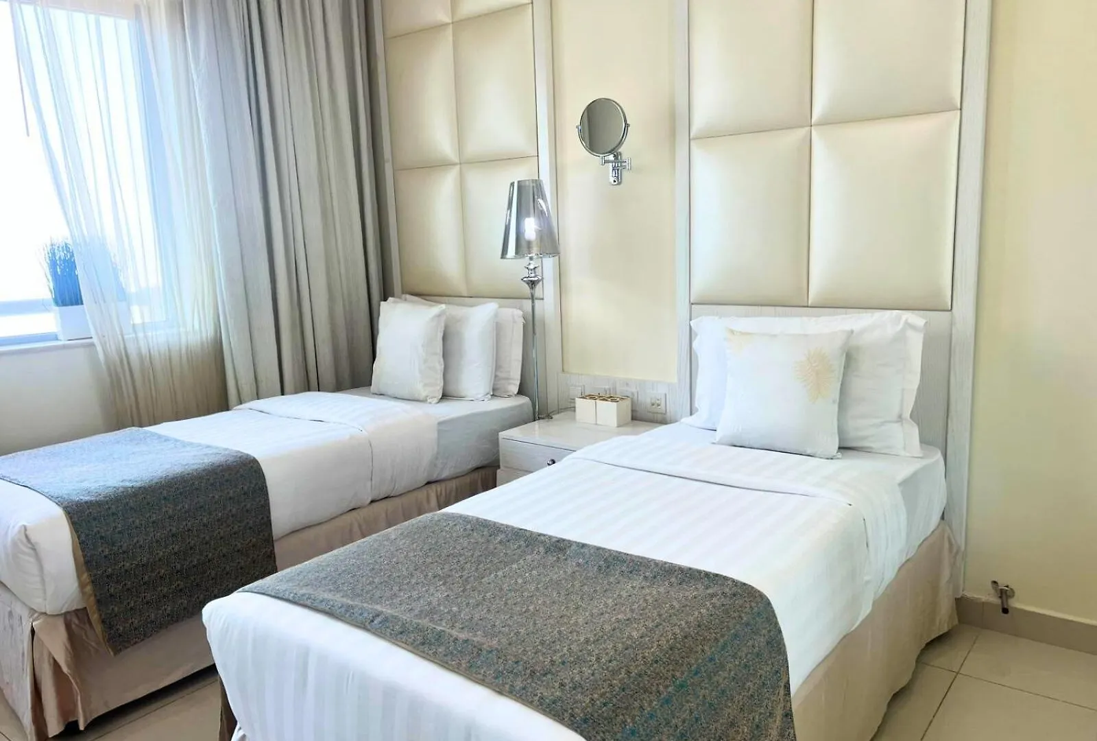 Apartment Elegant 2-Bedroom, 2-Min Walk To Dubai Mall